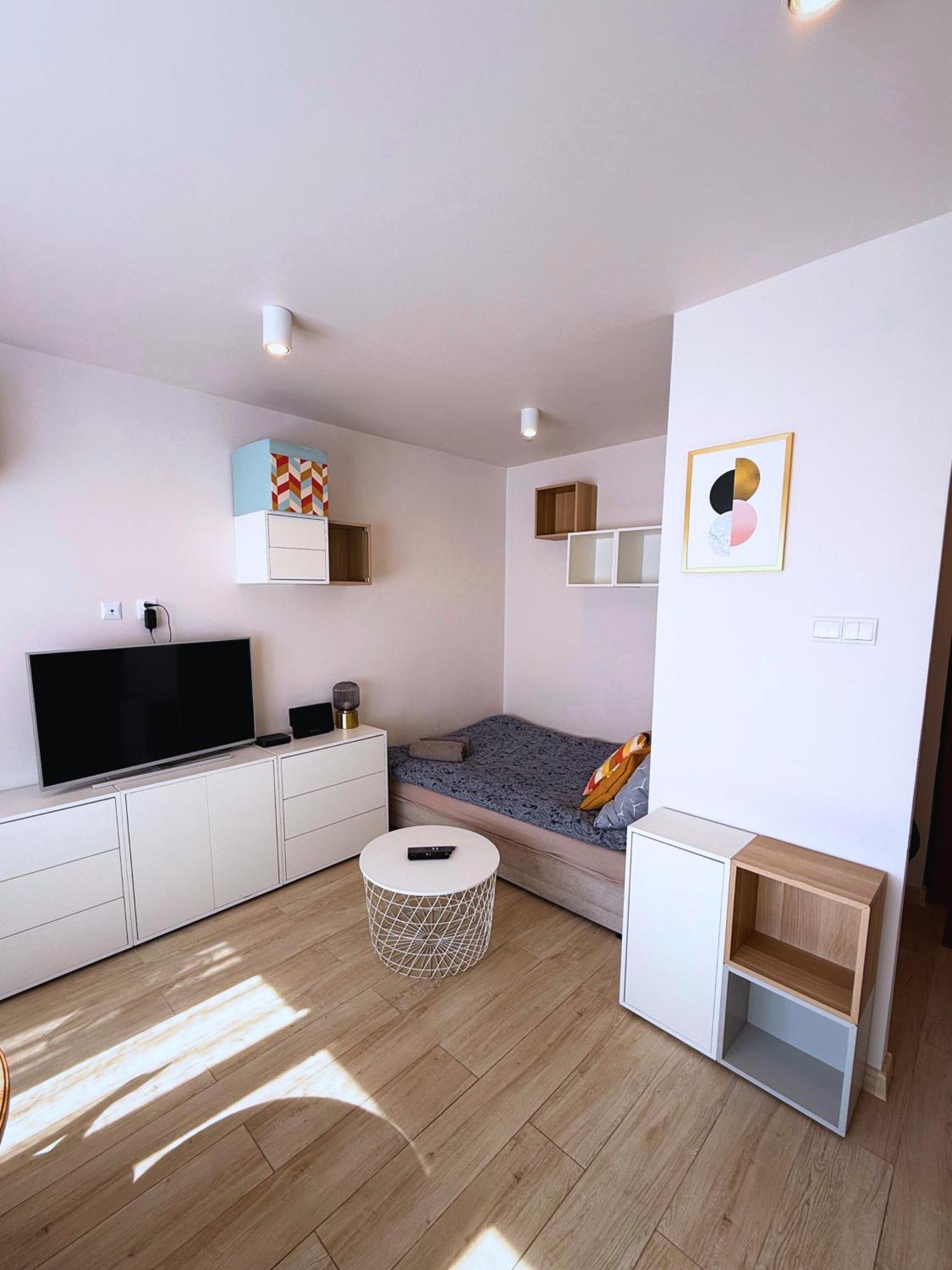 Ferienwohnung Zacisze Kopernika Z Darmowym Parkingiem Thorn Exterior foto